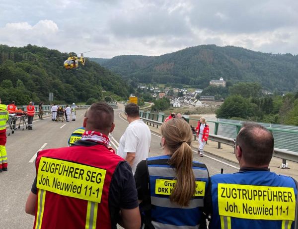 Die Helfer*innen des DRK Ortsverein Neustadt waren die letzten zweieinhalb Tage durchgehend im Einsatz.